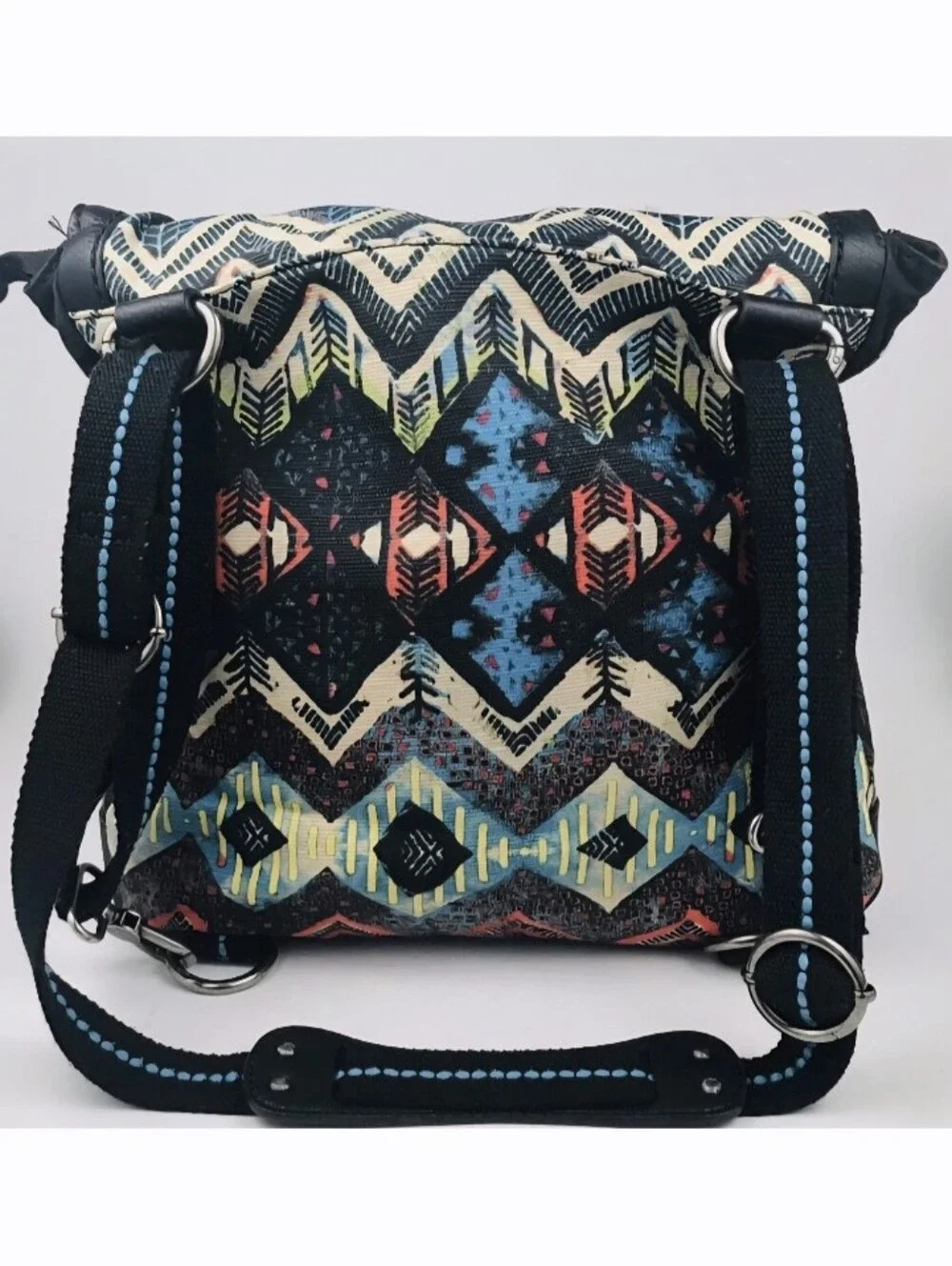 The Sak vibrant aztec